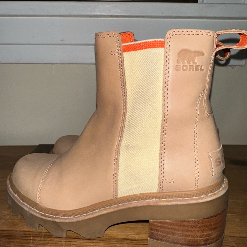 Sorel Joan Now Chelsea Ankle Boots